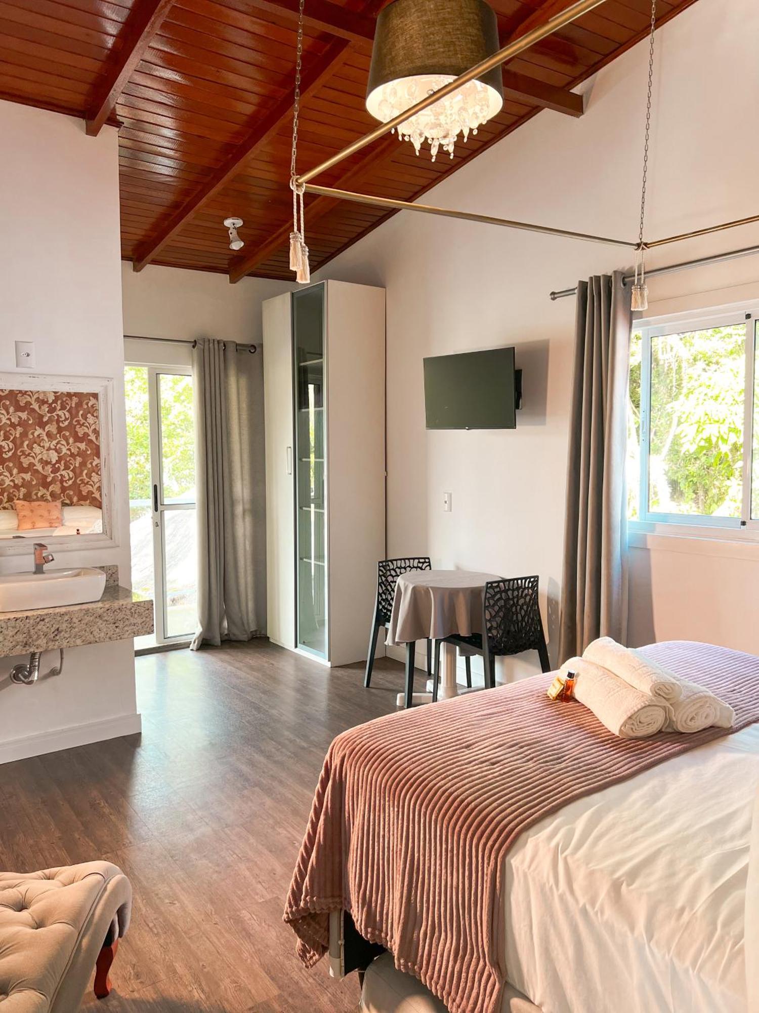 Essencia Do Sol Guest house